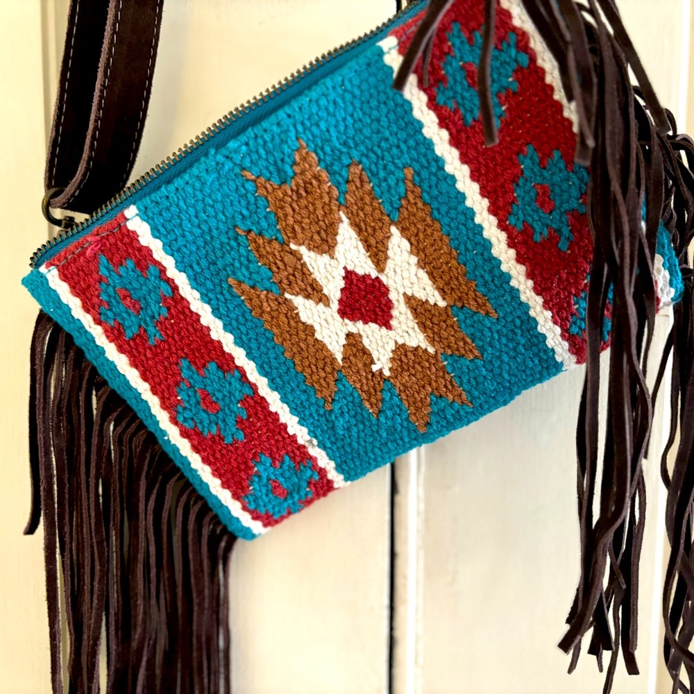 Bohemian fringe crossbody purse southwestern print Idyllwind Womens Tapoco Lane